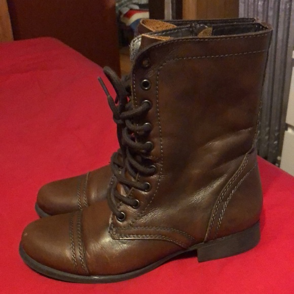 Steve Madden Troopa Boots - Picture 2 of 6